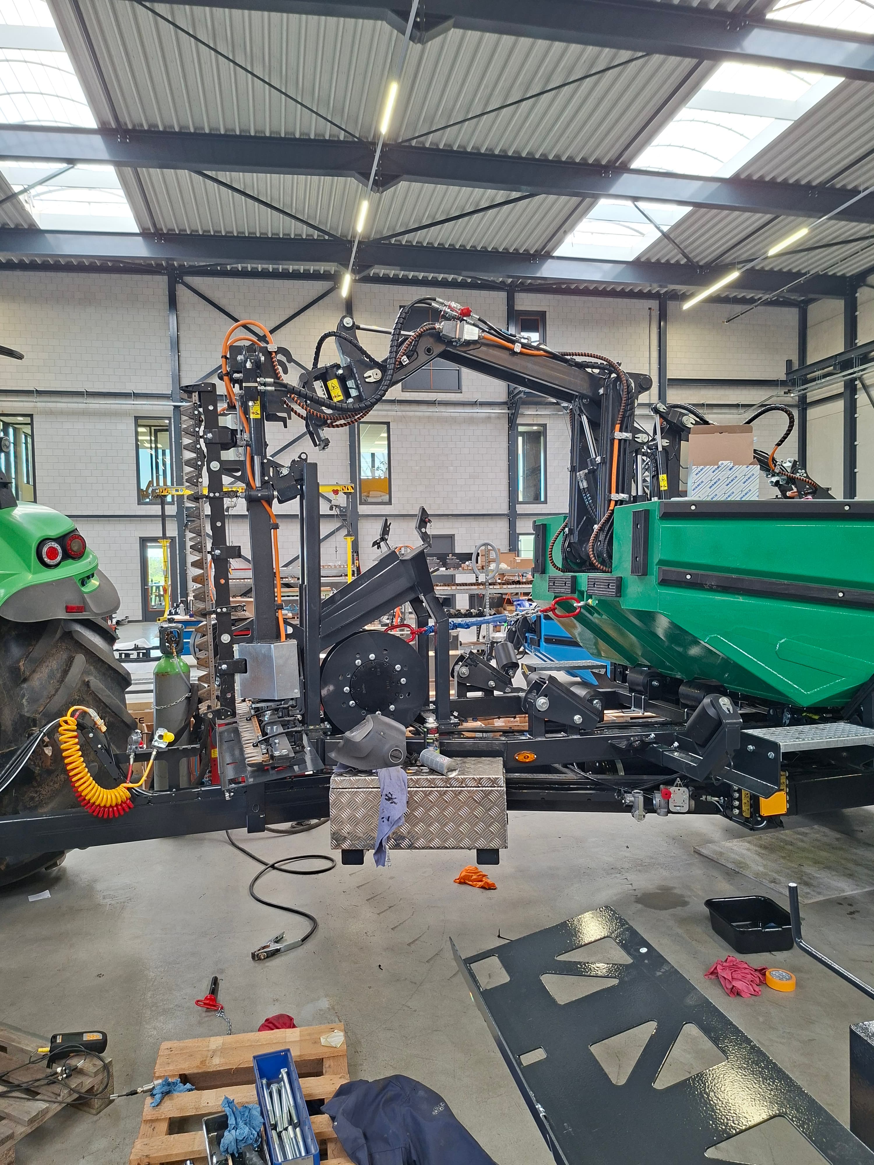 Hydraulisch kiepbaar trailerbed